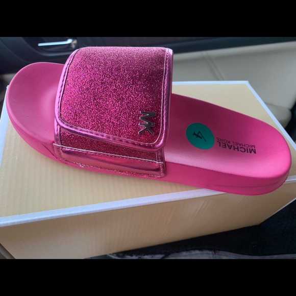 Michael Kors Other - Michael kors girls slides